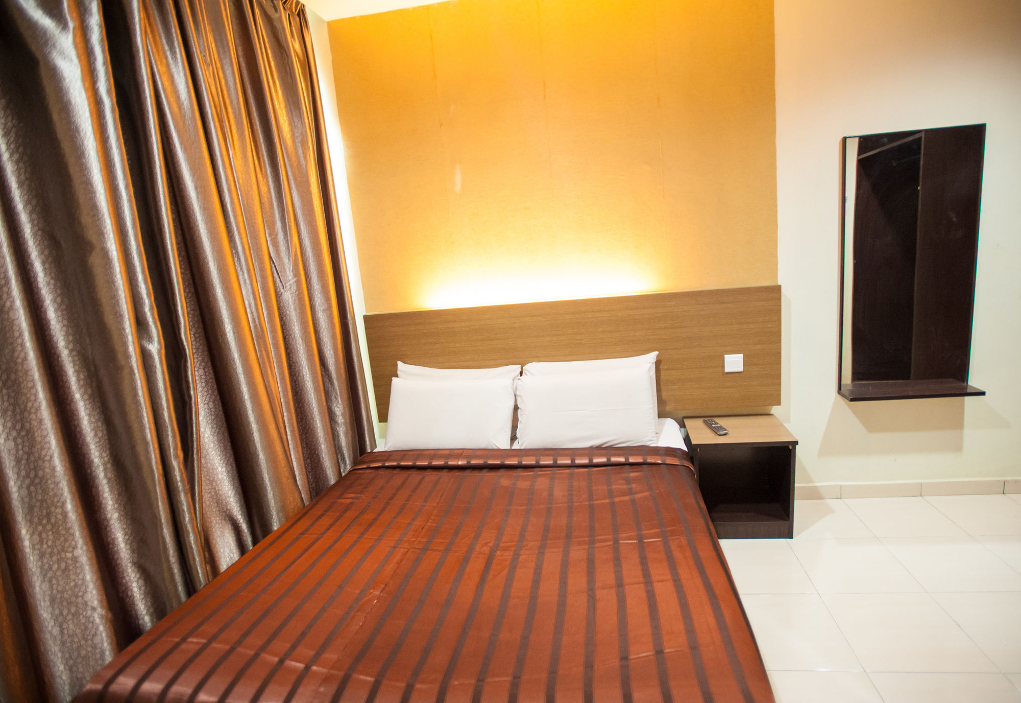 Dj Citi Point Hotel Kuala Terengganu Kültér fotó